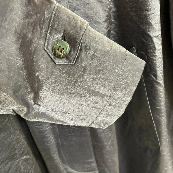 Vintage Jones New York Women’s Size 6 Silver Metallic Button Trench Coat Pockets - Picture 5 of 13